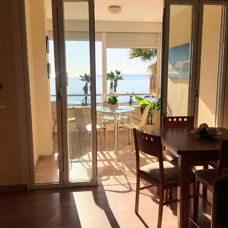 Tess Apartamento Frontbeach La Roca Chica