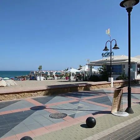 Apartment Tess Apartamento Frontbeach La Roca Chica