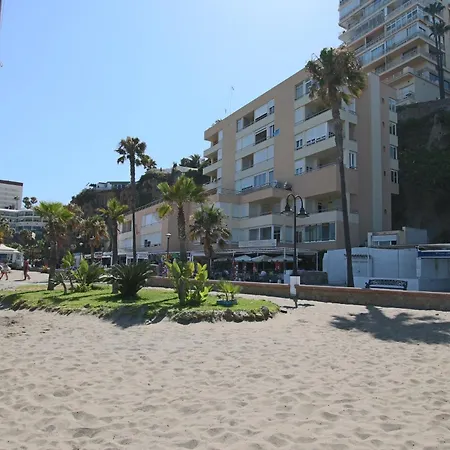 Tess Apartamento Frontbeach La Roca Chica Apartment *